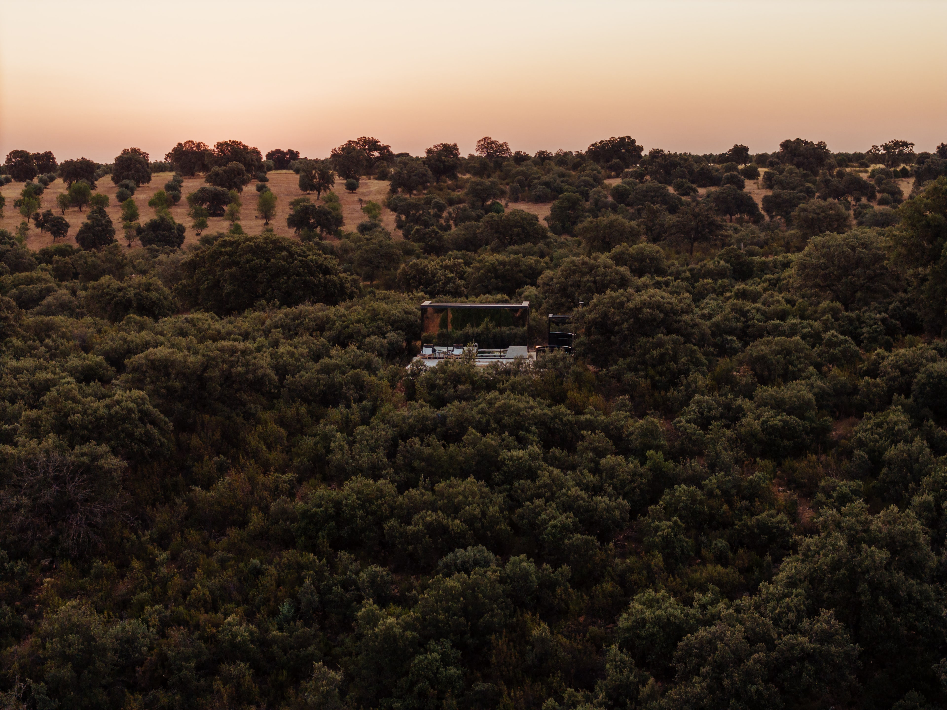 Cork Valley — casa espejo villa de la cabaña, en Hontanar, Toledo (imagen 84)