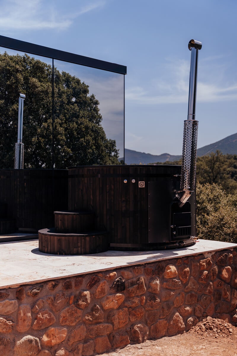 Cork Valley — casa espejo elevada con jacuzzi de la cabaña, en Hontanar, Toledo (imagen 99)