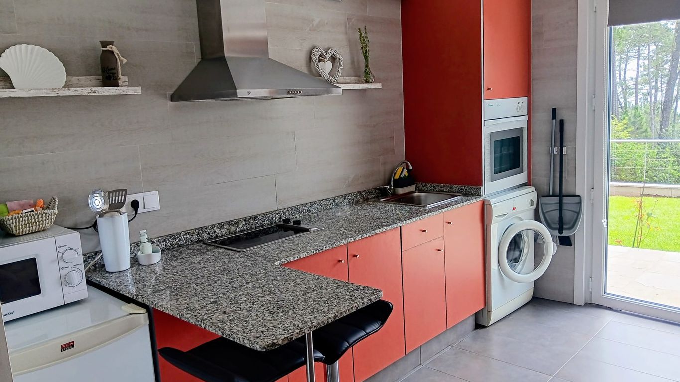 Areos de Cabío — instalaciones, parcelas y entorno (imagen 10)