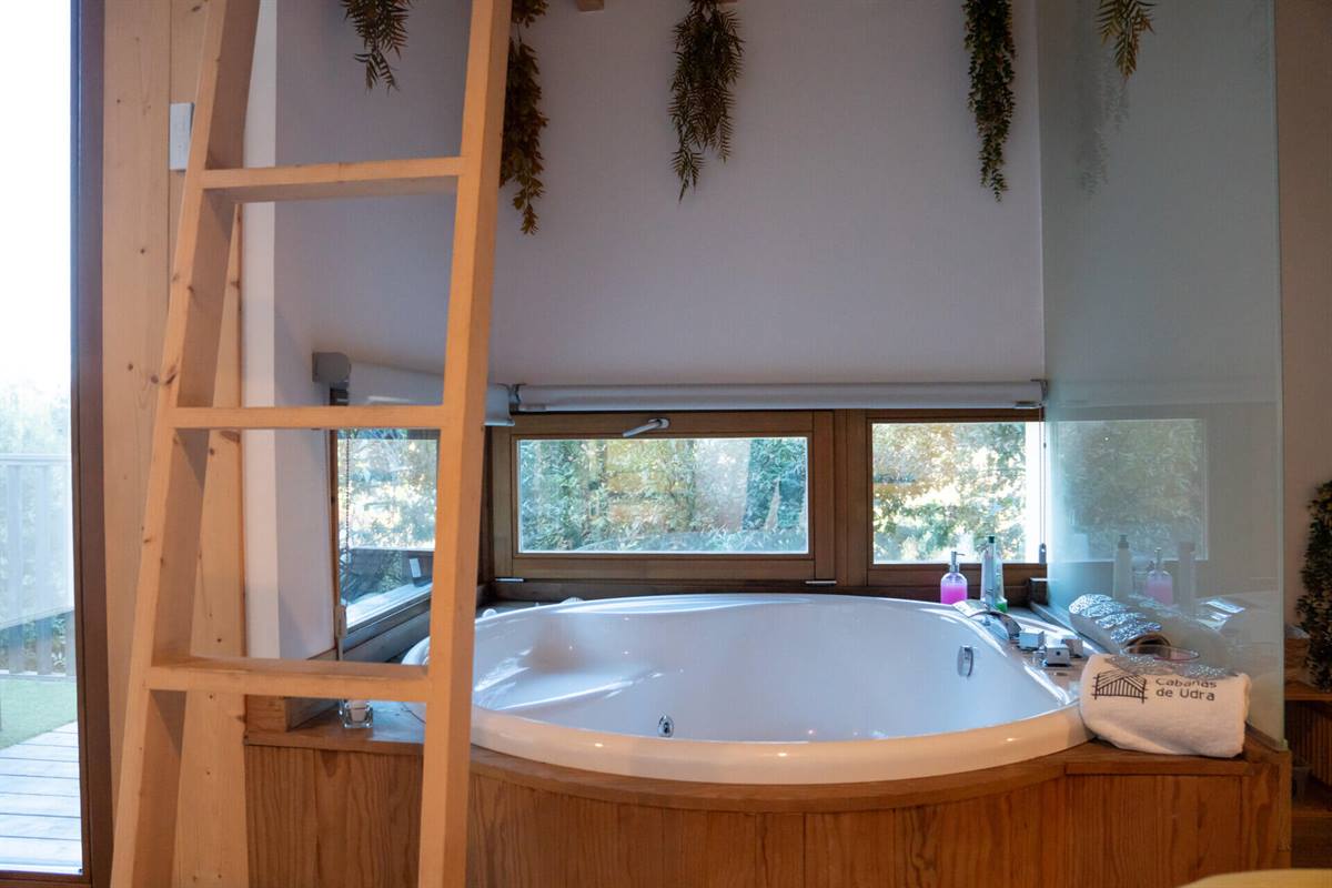 Cabanas de Udra — instalaciones, parcelas y entorno (imagen 6)