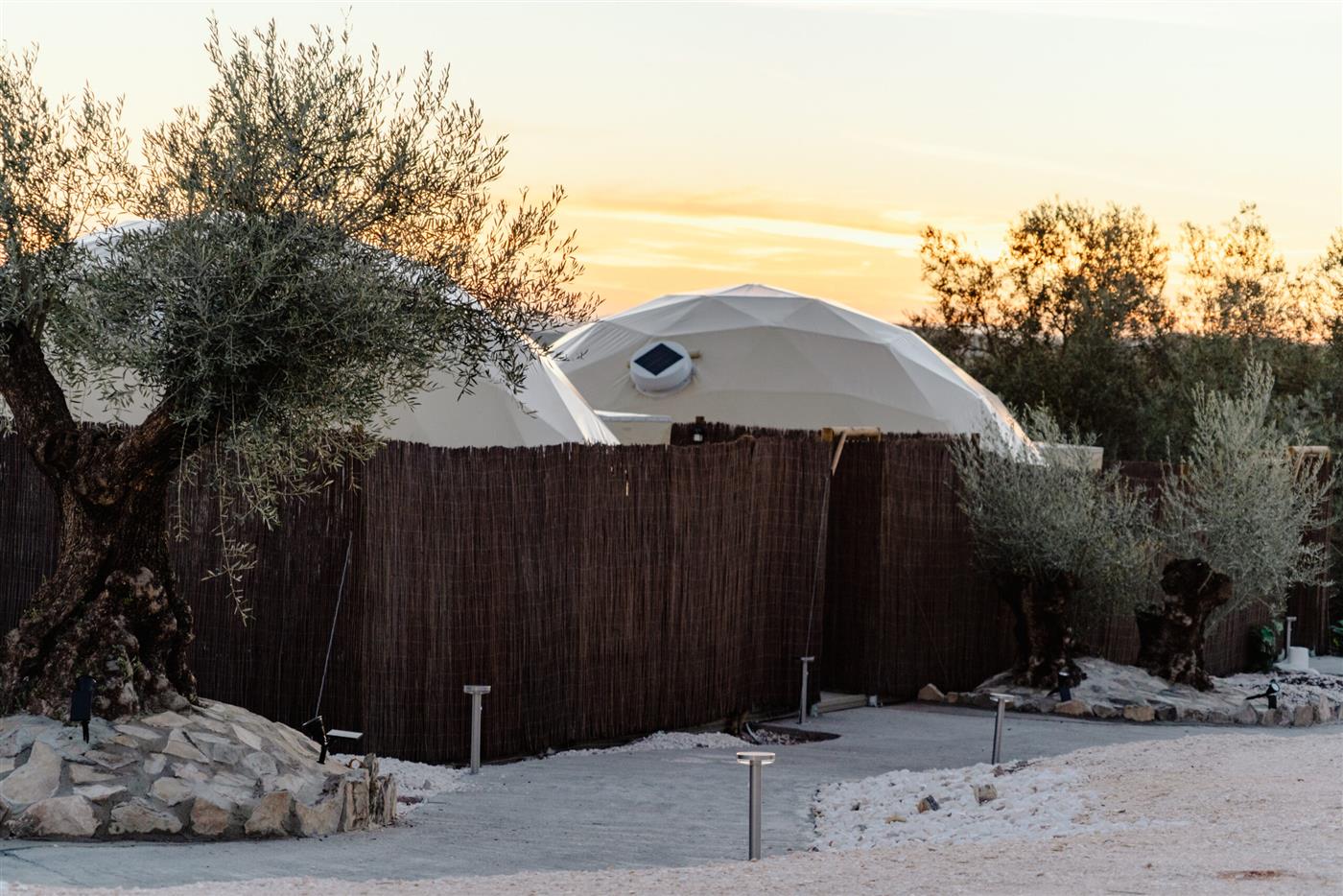 El Refugio del Indio — instalaciones, parcelas y entorno (imagen 18)