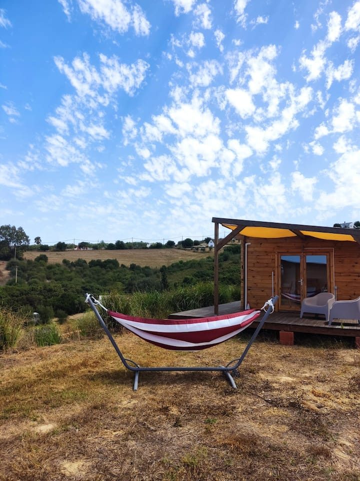 Petirrojo Eco-lodge — el jardín y las vistas de la cabaña, en Vejer de la Frontera, Cádiz (imagen 6)