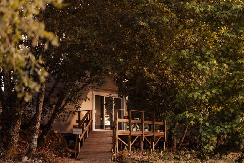 Umbra Domes · Glamping Viseu — foto 1, en Canas de Senhorim, Viseu (Portugal)