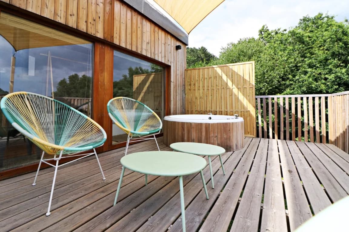 Aloia Nature — camping en Monte Aloia, Tui (Pontevedra), Galicia · 4.6 de 5 (342 opiniones) · Cabañas suspendidas entre los árboles