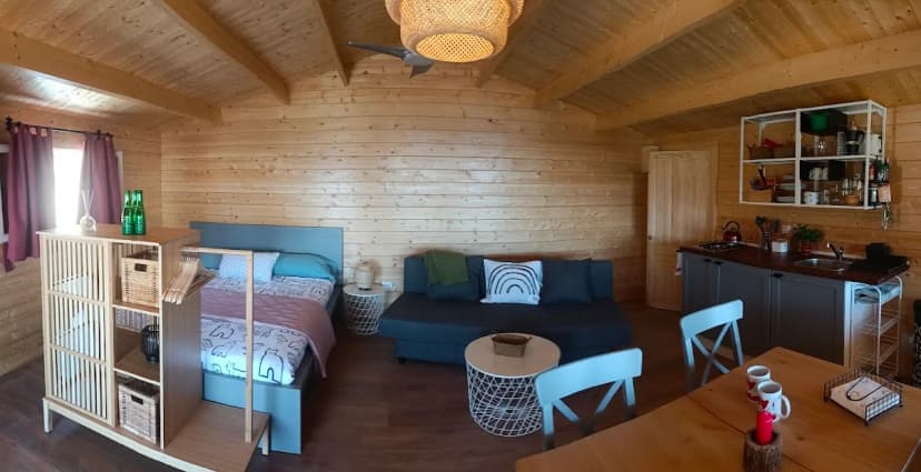 Cabañas by Torre de Arriba — cabañas en Benimantell, Alicante, Comunidad Valenciana · 5.0 de 5 (4 opiniones) · Cabañas independientes de 30 m² con cama queen size