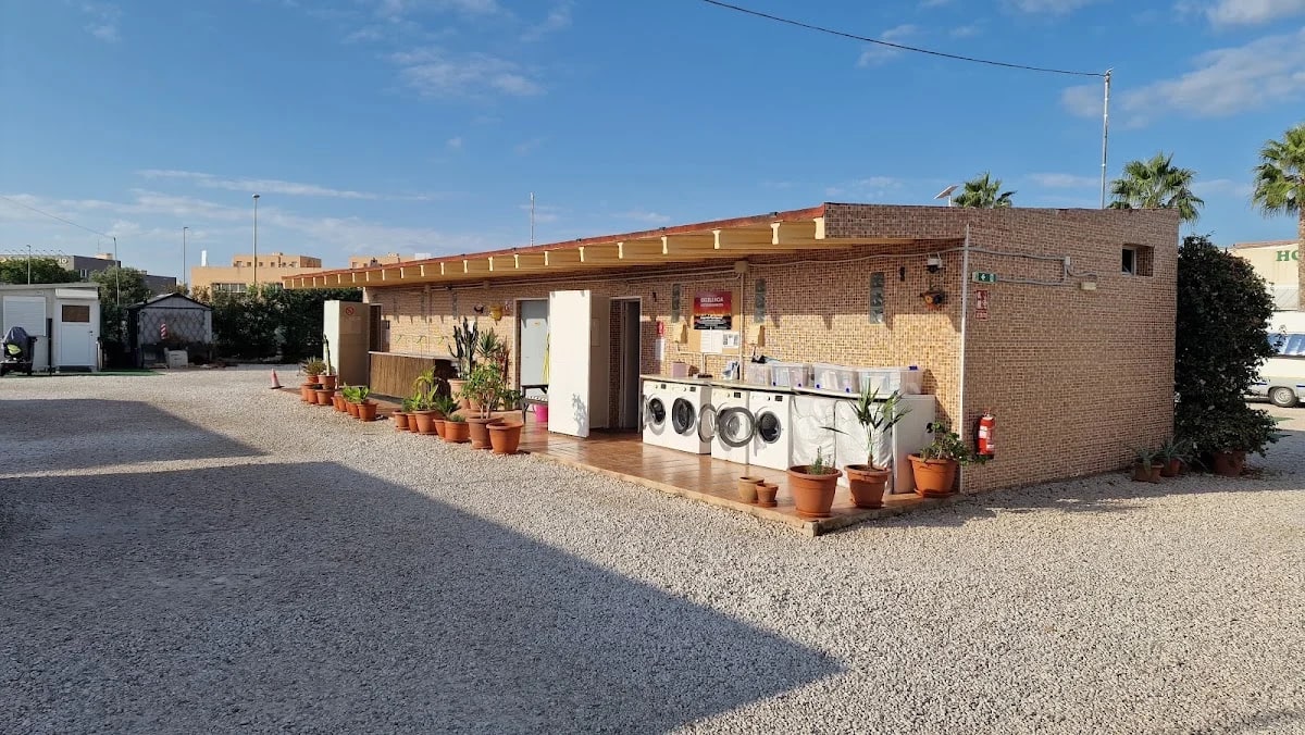 Camper Park San Fulgencio - Camping — camping en San Fulgencio, Alicante, Comunidad Valenciana · 4.3 de 5 (431 opiniones)