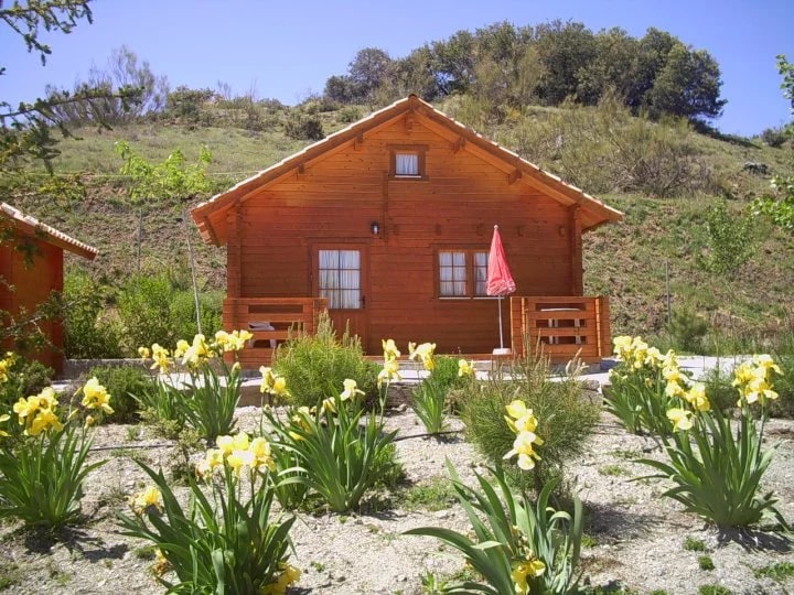 Camping Alto De Viñuelas — camping en Beas de Granada, Granada, Andalucía · 4.1 de 5 (715 opiniones)