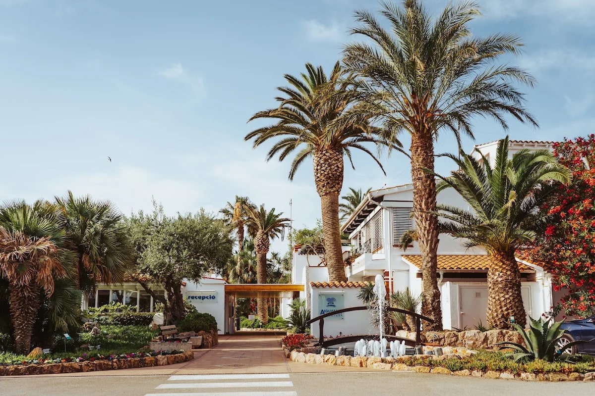 Camping Aquarius — camping en Sant Pere Pescador, Girona, Cataluña · 4.5 de 5 (2315 opiniones)