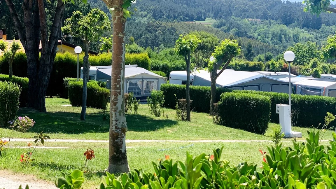 Camping As Nevedas — camping en Carballo, La Coruña, Galicia · 4.8 de 5 (313 opiniones)
