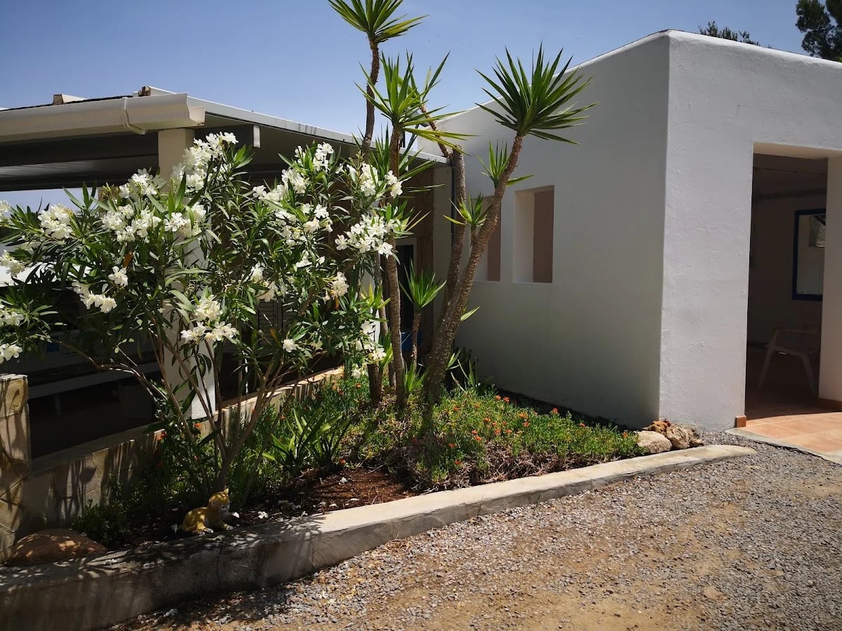 Camping Cala Bassa — camping en Cala Bassa, Illes Balears, Islas Baleares · 4.1 de 5 (330 opiniones)