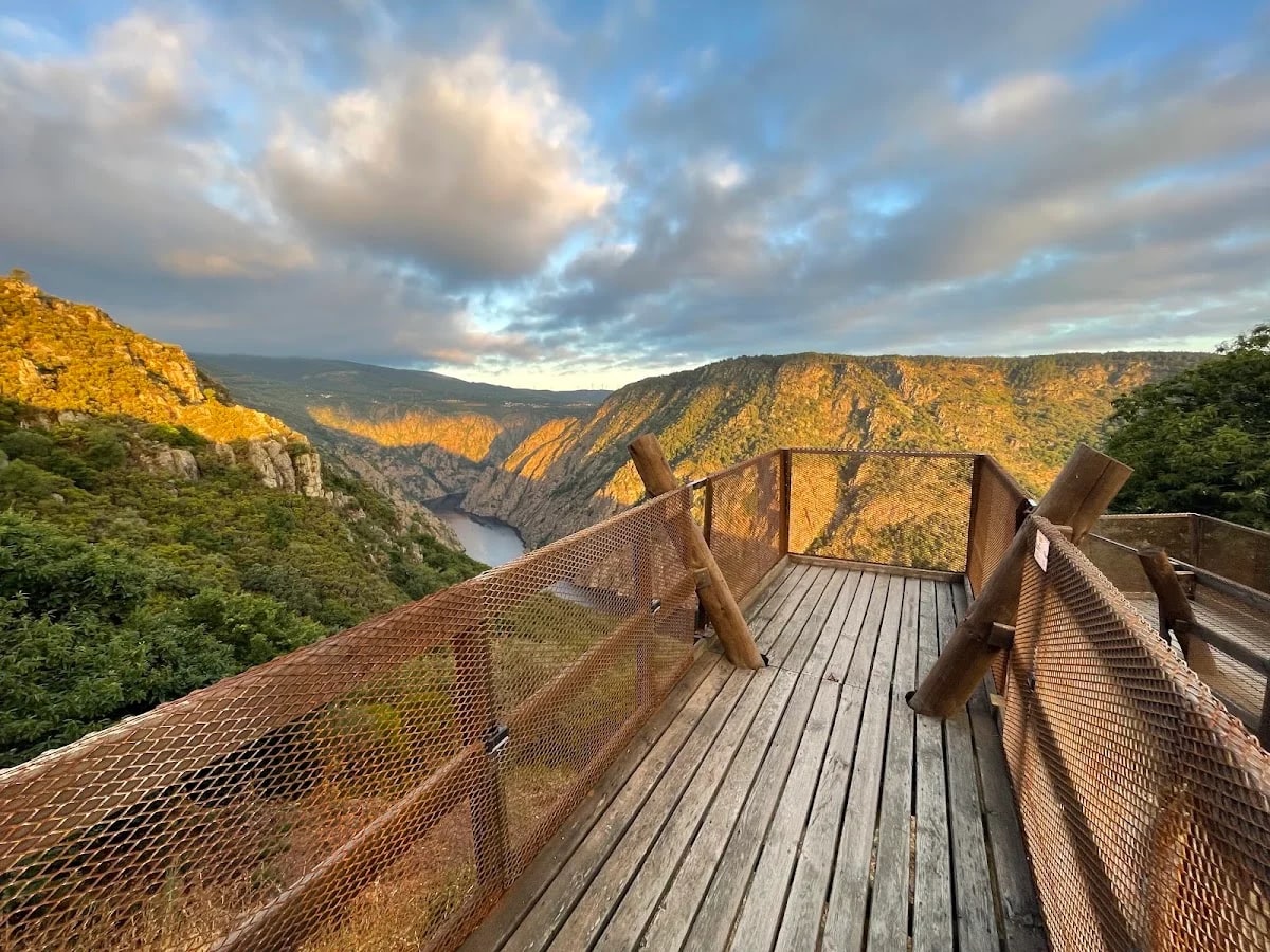 Camping Canon do Sil — camping en Castro, Ourense, Galicia · 4.0 de 5 (710 opiniones)