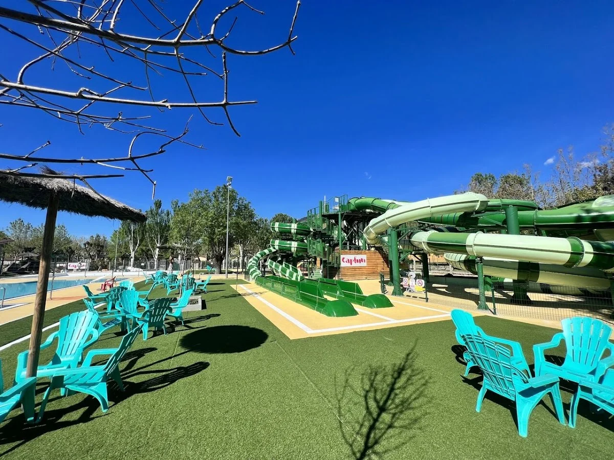 Camping Capfun - El Escorial — camping en El Escorial, Madrid, Comunidad de Madrid · 3.7 de 5 (6694 opiniones)
