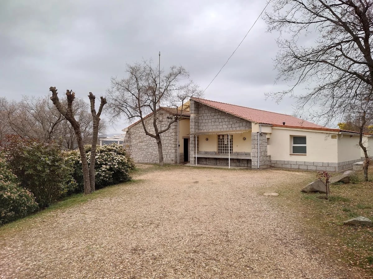Camping de Cervera de Buitrago — camping en Cervera de Buitrago, Madrid, Comunidad de Madrid · 3.8 de 5 (317 opiniones)