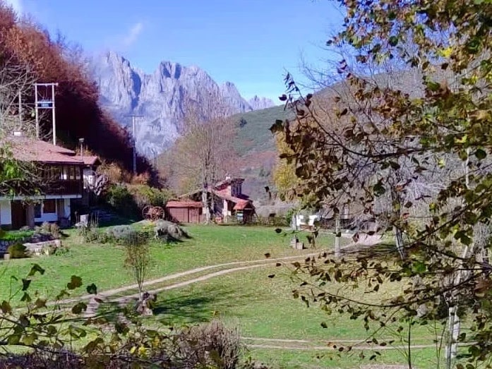 Camping El Cares Picos de Europa — camping en Santa Marina de Valdeón, León, Castilla y León · 4.5 de 5 (685 opiniones)