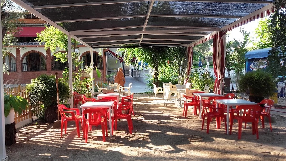 Camping El Paraíso — camping en Hormigos, Toledo, Castilla-La Mancha · 4.0 de 5 (382 opiniones)