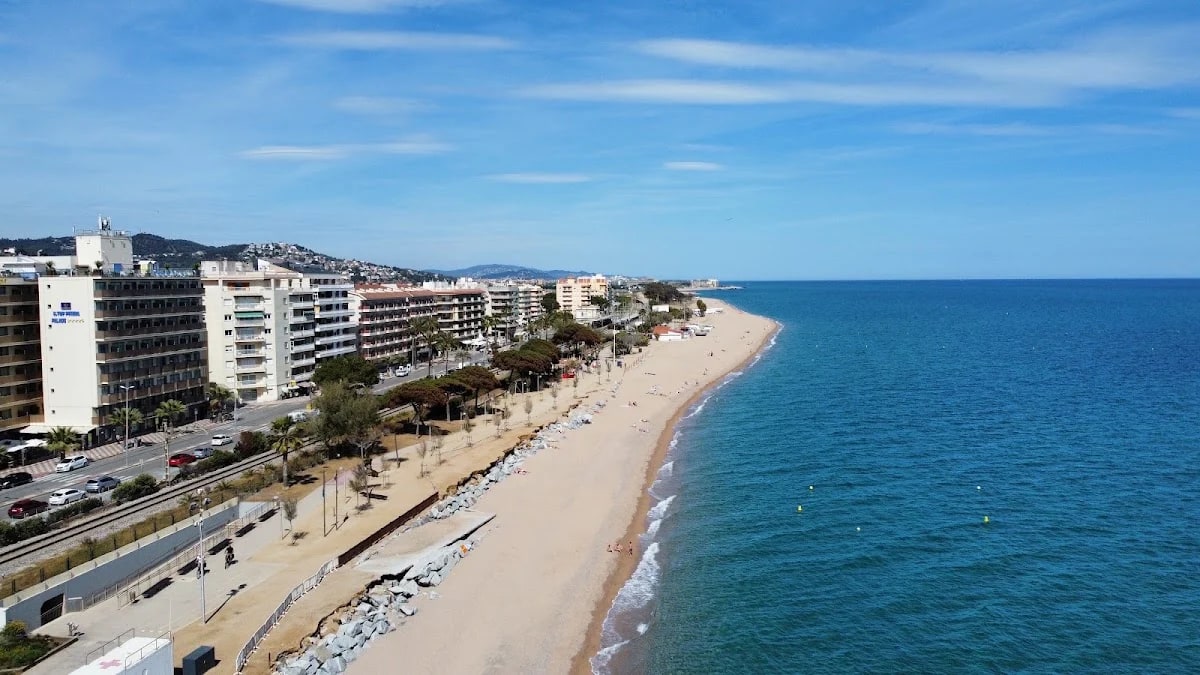 Camping Enmar — camping en Pineda de Mar, Barcelona, Cataluña · 4.4 de 5 (2087 opiniones)