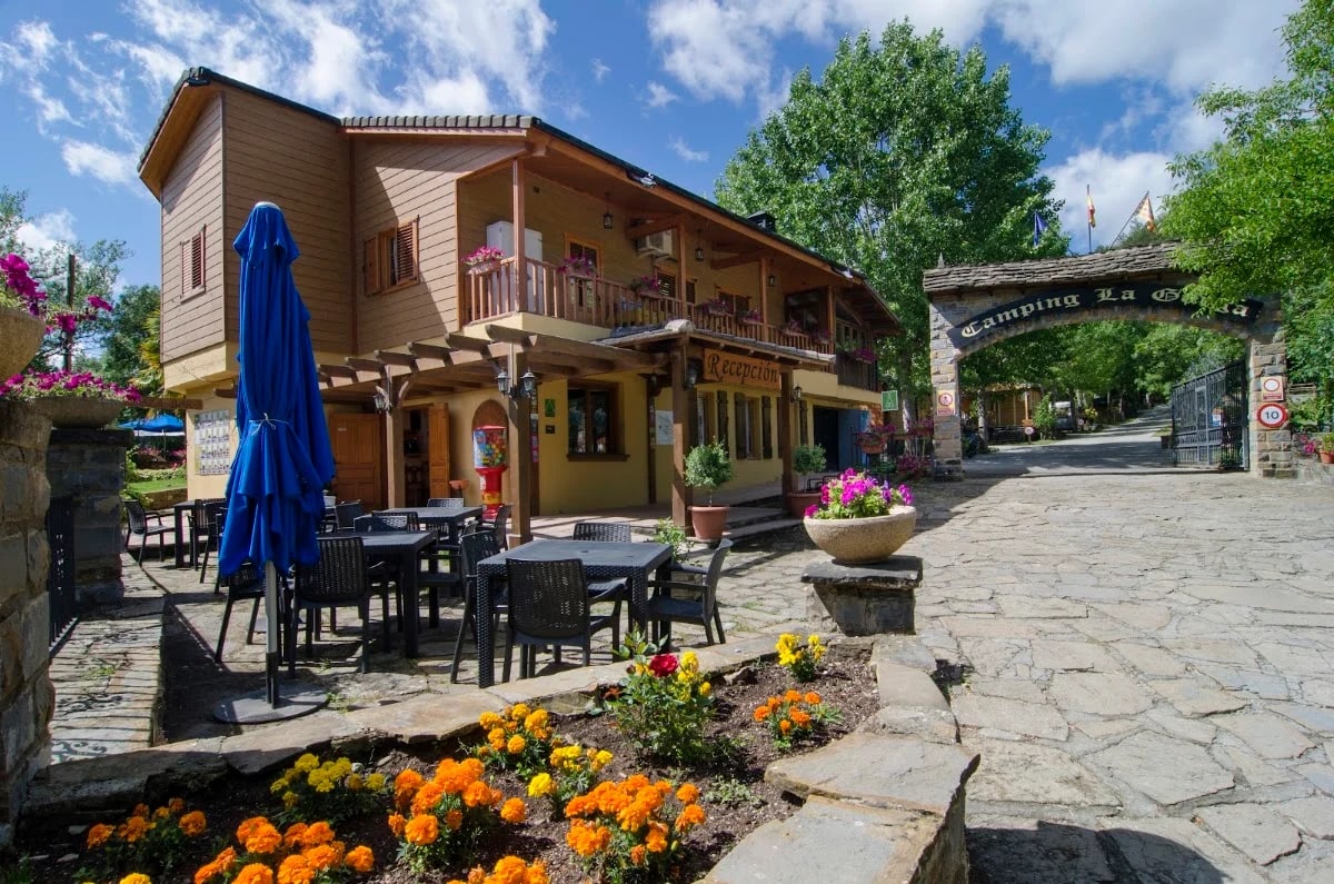 Camping La Gorga — camping en Boltaña, Huesca, Aragón · 4.5 de 5 (1215 opiniones)