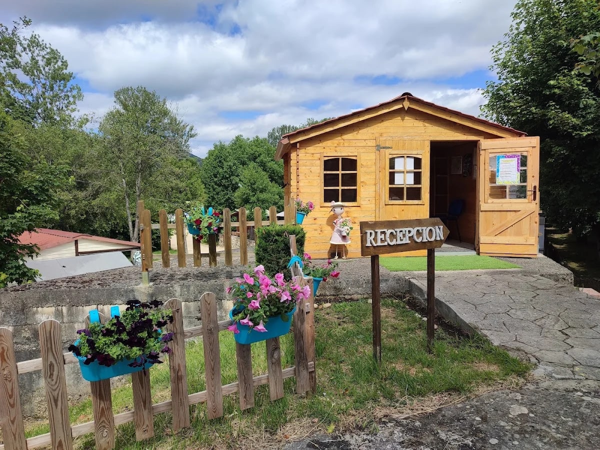 Camping La Isla — camping en Villalázara, Burgos, Castilla y León · 4.4 de 5 (434 opiniones)