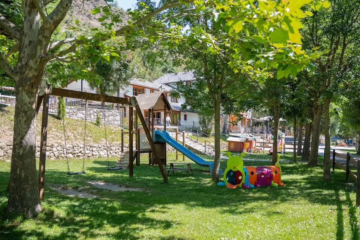 Camping La Mola — camping en Espot, Lérida, Cataluña · 4.7 de 5 (572 opiniones)