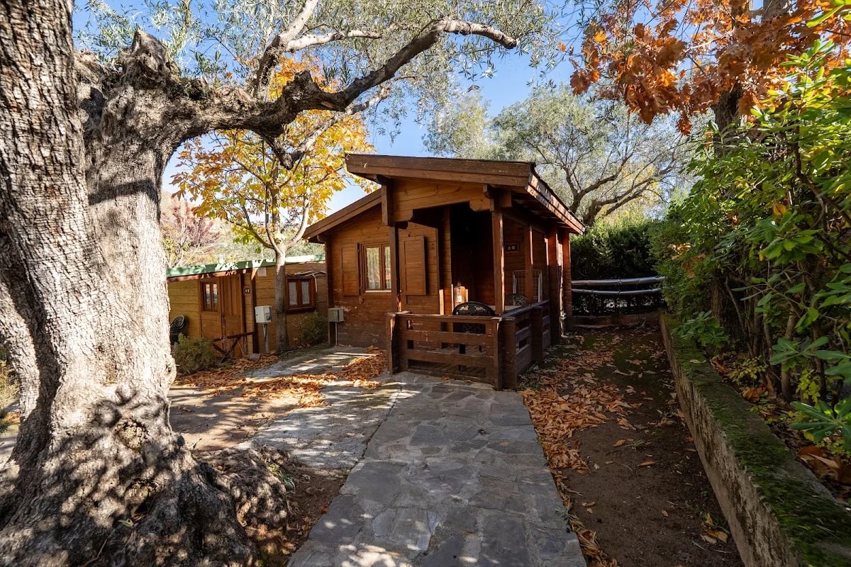Camping Las Lomas — camping en Güejar Sierra, Granada, Andalucía · 4.5 de 5 (2031 opiniones)