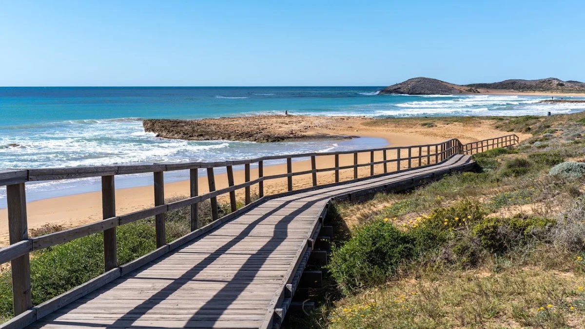 Camping Las Salinas Cabo de Palos — camping en Cabo de Palos, La Manga del Mar Menor, Murcia · 3.0 de 5 (2 opiniones) · A 200 m del Mediterráneo