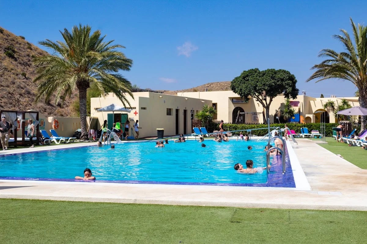 Camping Los Escullos — camping en Paraje Los Escullos, s/n, 04118, Almería, España, Andalucía · 4.3 de 5 (5116 opiniones)