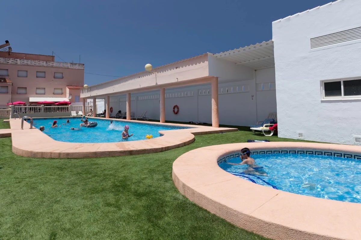 Camping los Llanos — camping en Partida Deveses, 03700, Alicante, España, Comunidad Valenciana · 3.9 de 5 (3075 opiniones)