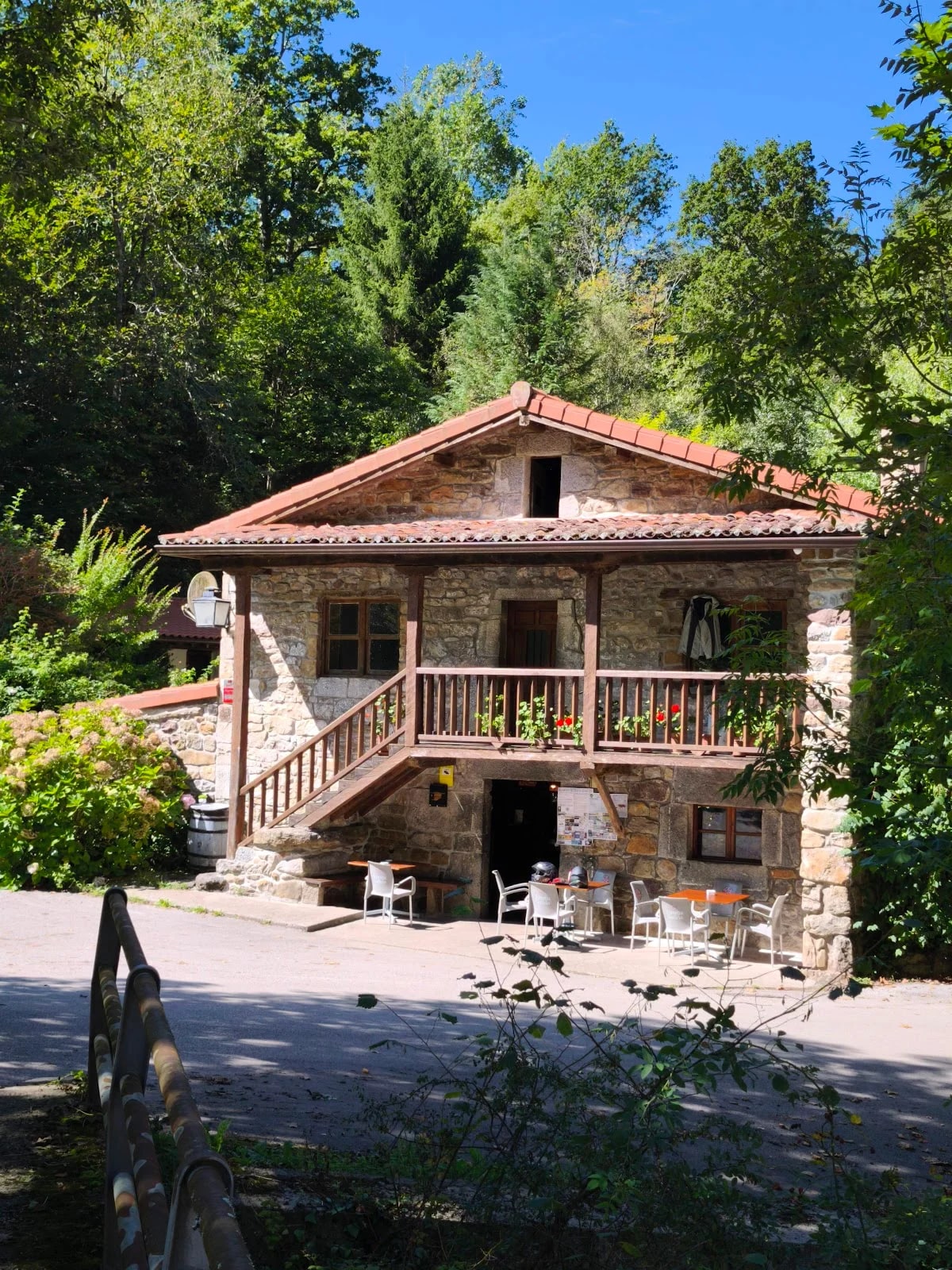 Camping Lunada — camping en San Roque de Riomiera, Cantabria, Cantabria · 4.4 de 5 (569 opiniones)