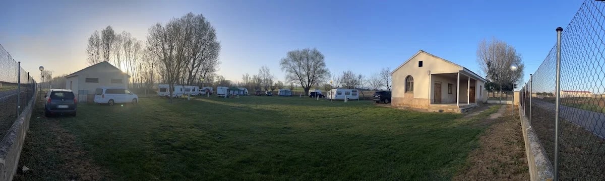 Camping Municipal San Pedro De Gaillos — camping en San Pedro de Gaíllos, Segovia, Castilla y León · 4.3 de 5 (41 opiniones)