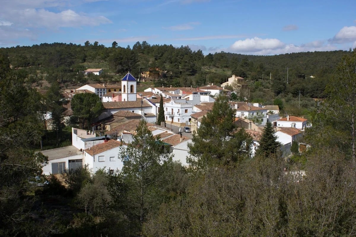 Camping Naturista Sierra Natura — camping en Navalón, Valencia, Comunidad Valenciana · 4.7 de 5 (520 opiniones)