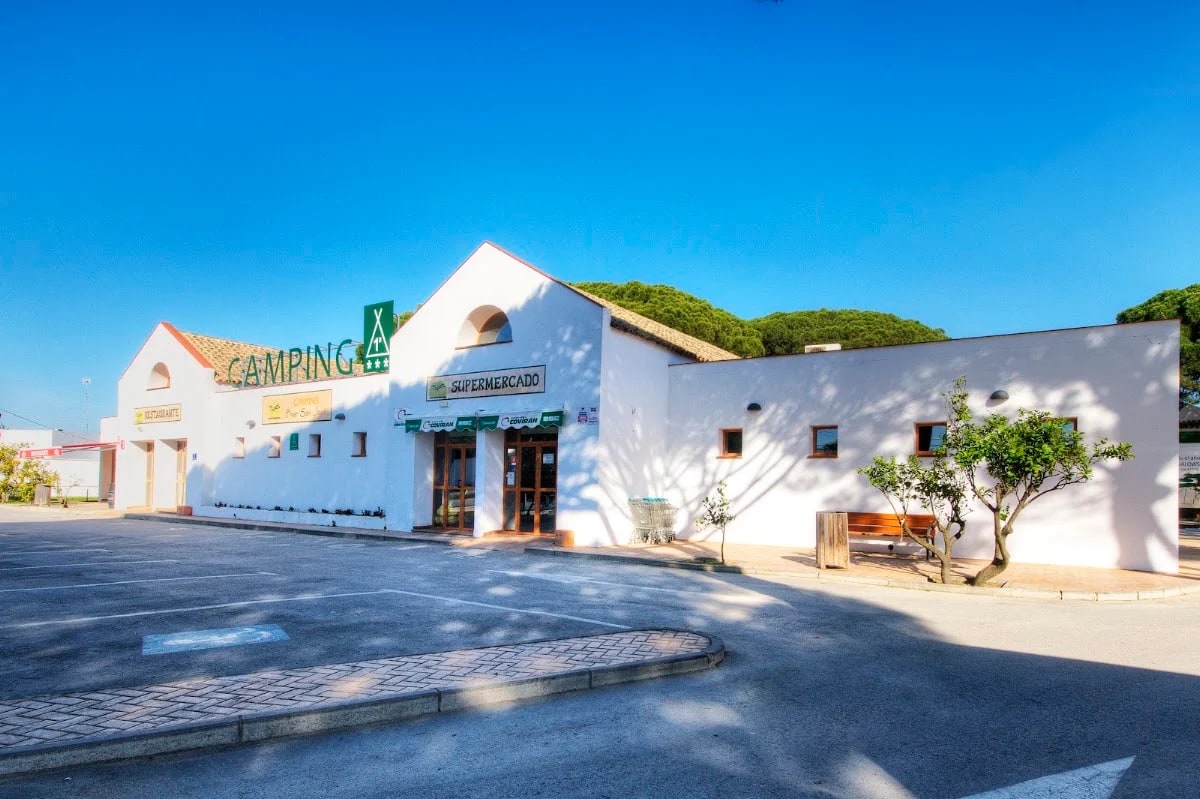 Camping Pinar San José — camping en Zahora, Cádiz, Andalucía · 4.4 de 5 (2277 opiniones)