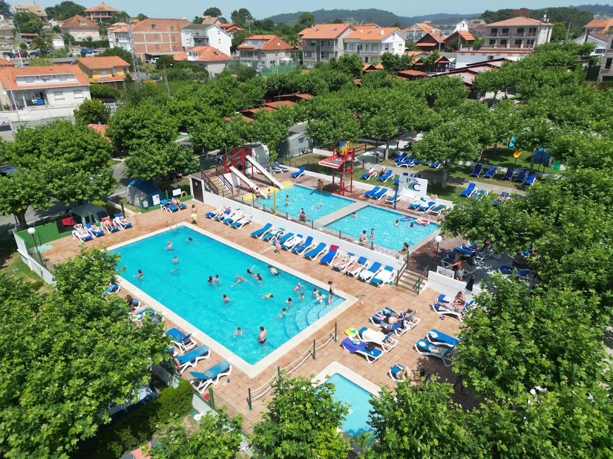 Camping Playa Canelas — camping en Sanxenxo, Pontevedra, Galicia · 4.4 de 5 (921 opiniones)