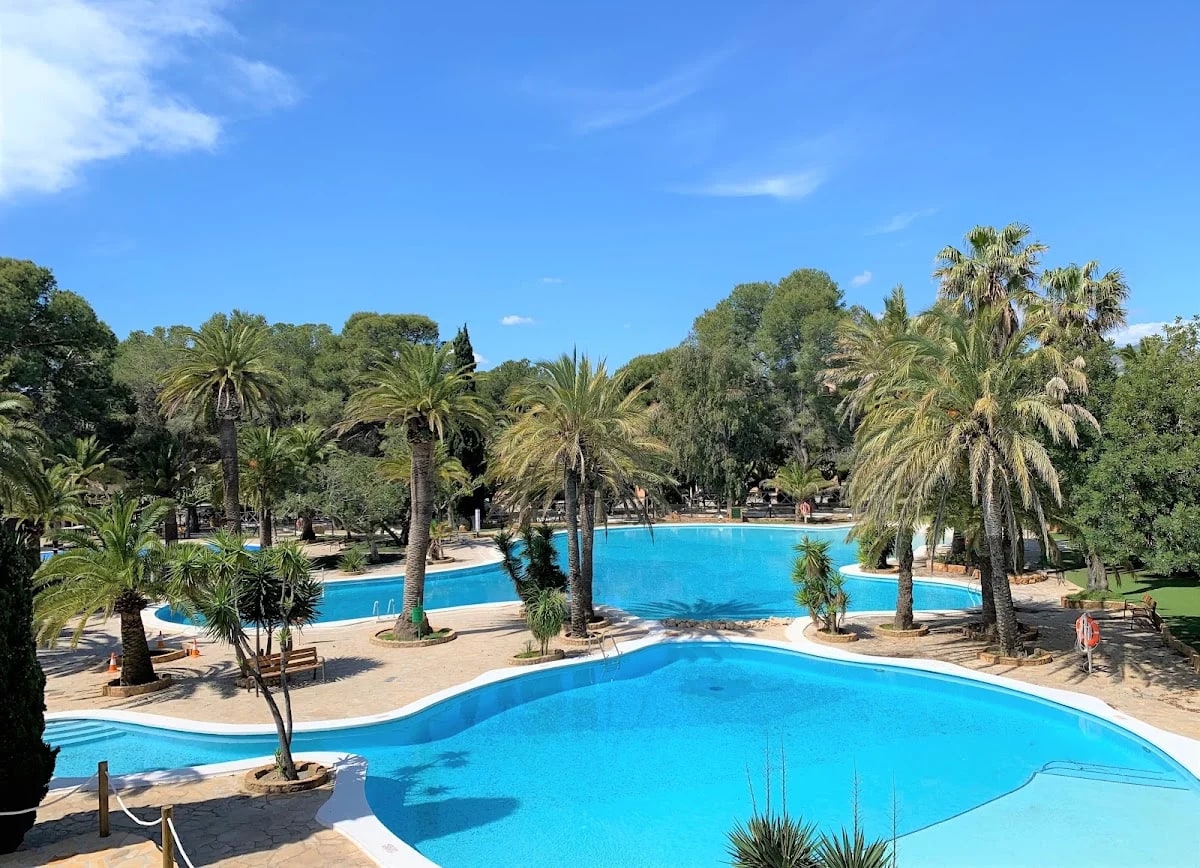 Camping & Resort La Torre del Sol — camping en La Torre del Sol, Tarragona, Cataluña · 3.9 de 5 (4863 opiniones)