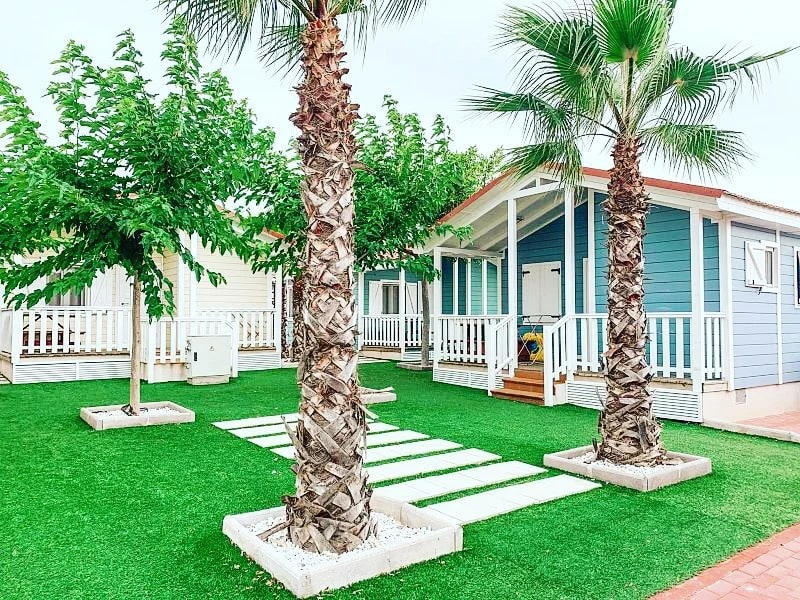 CAMPING & RESORT LO MONTE — camping en Torre de la Horadada, Alicante, Comunidad Valenciana · 4.3 de 5 (3157 opiniones)