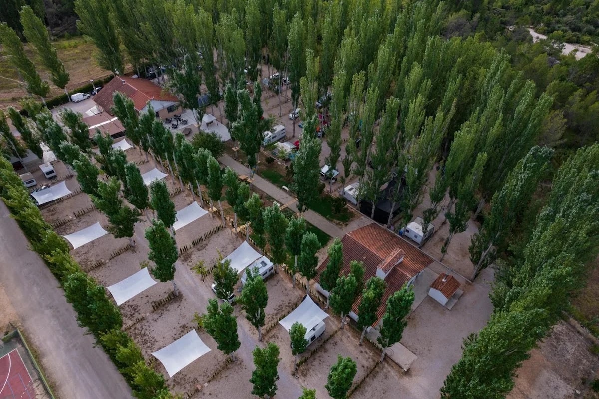 Camping Restaurante Río Tus — camping en Vado de, Baños de Tus, s/n, 02485, Albacete, España, Castilla-La Mancha · 4.7 de 5 (1157 opiniones)