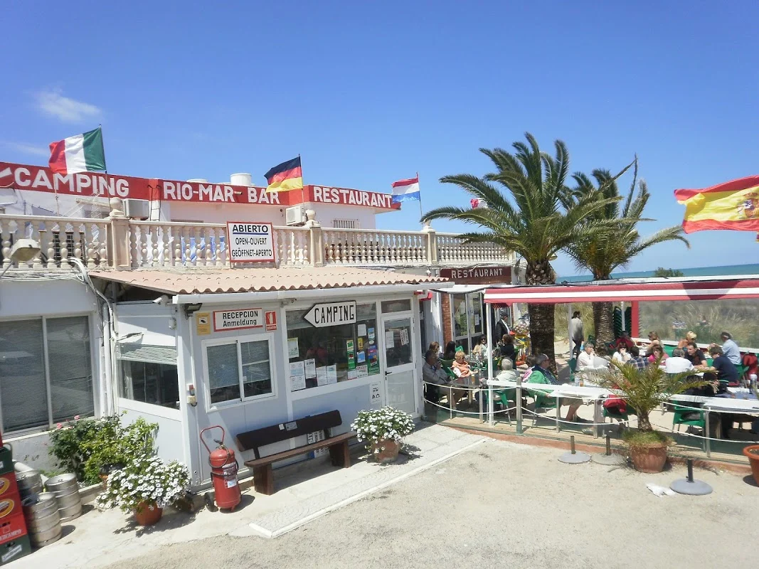 Camping Rio-Mar — camping en Partida Deveses, S/N, 46780, Valencia, España, Comunidad Valenciana · 4.1 de 5 (1512 opiniones)