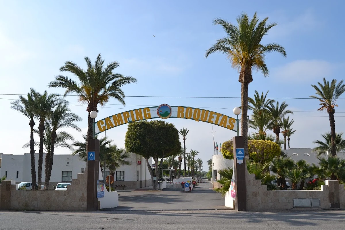 Camping Roquetas — camping en Roquetas de Mar, Almería, Andalucía · 4.0 de 5 (1986 opiniones)