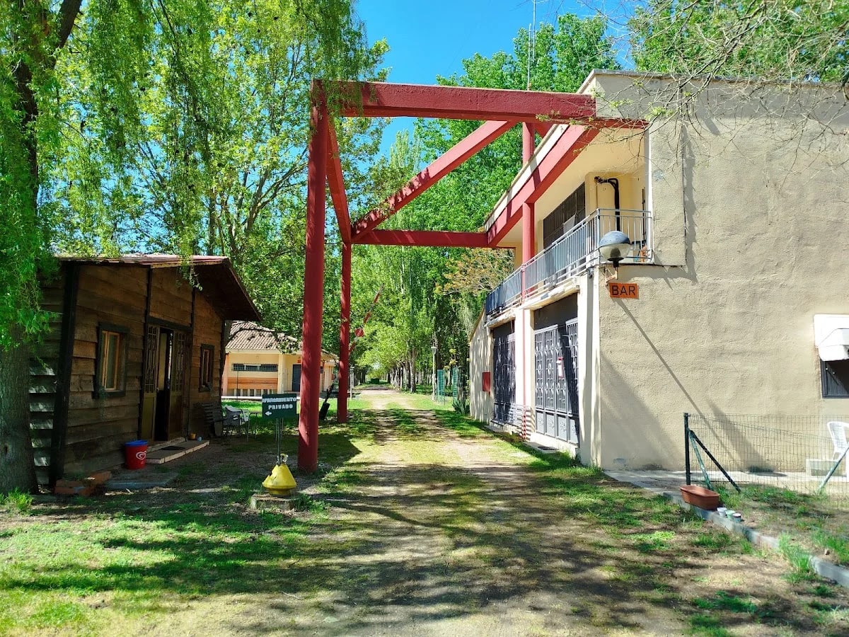 Camping Tormes — camping en Alba de Tormes, Salamanca, Castilla y León · 4.5 de 5 (315 opiniones)