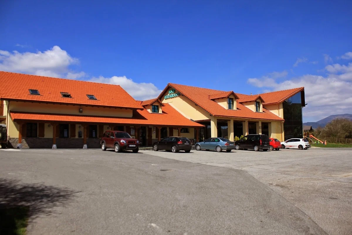Camping Urrobi — camping en Espinal, Navarra, Navarra · 4.4 de 5 (1380 opiniones)