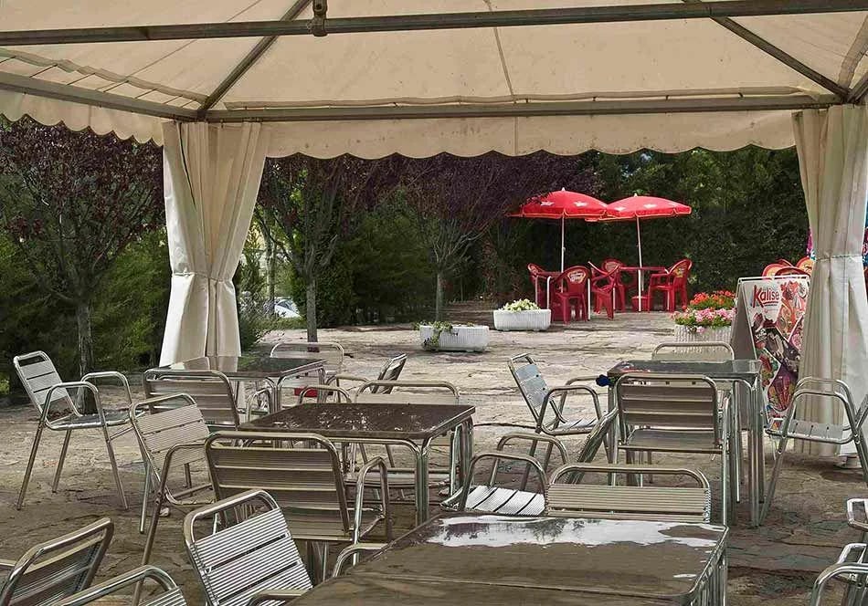 Camping Valle De Tena — camping en Sabiñánigo, Huesca, Aragón · 4.3 de 5 (1165 opiniones)