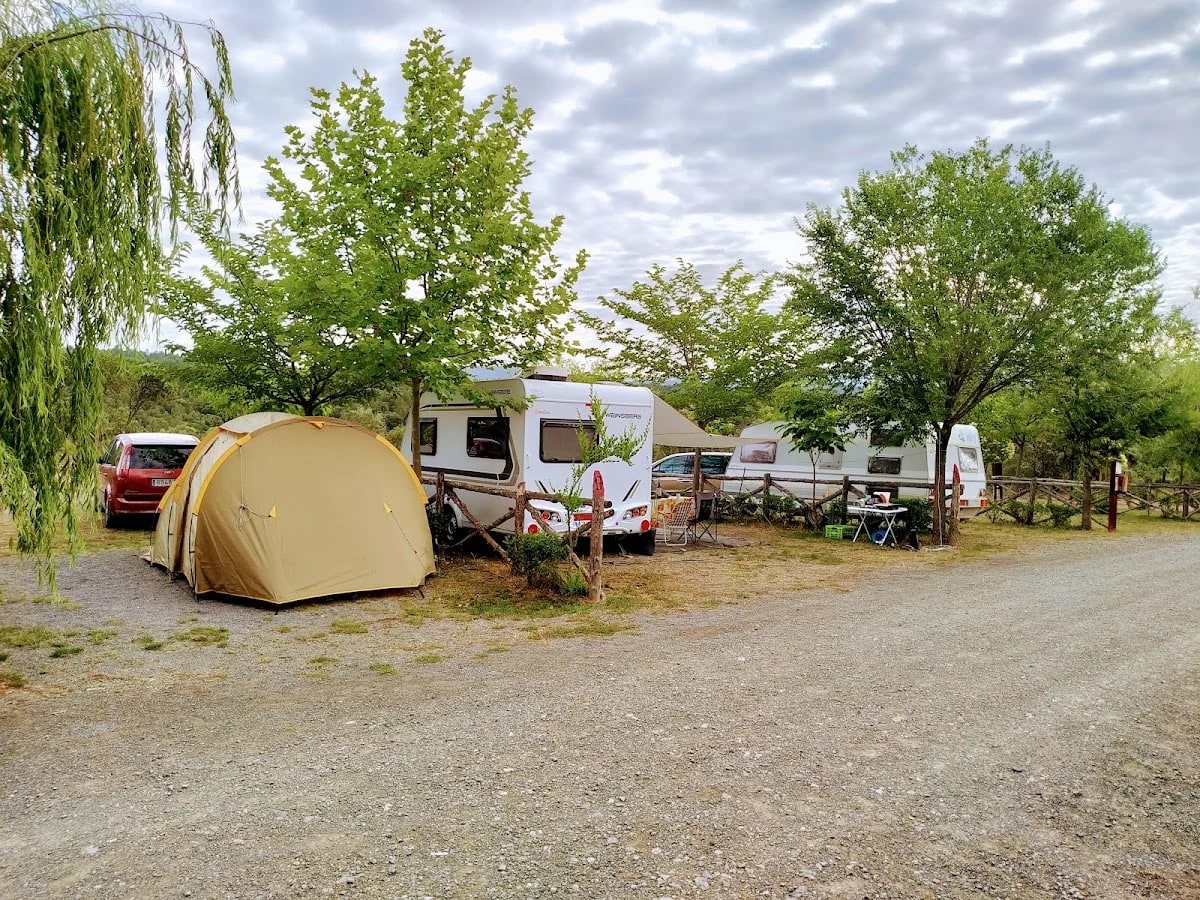 Casa Fausto Fausto turismo rural slu — camping en Formiche Alto, Teruel, Aragón · 4.7 de 5 (604 opiniones)