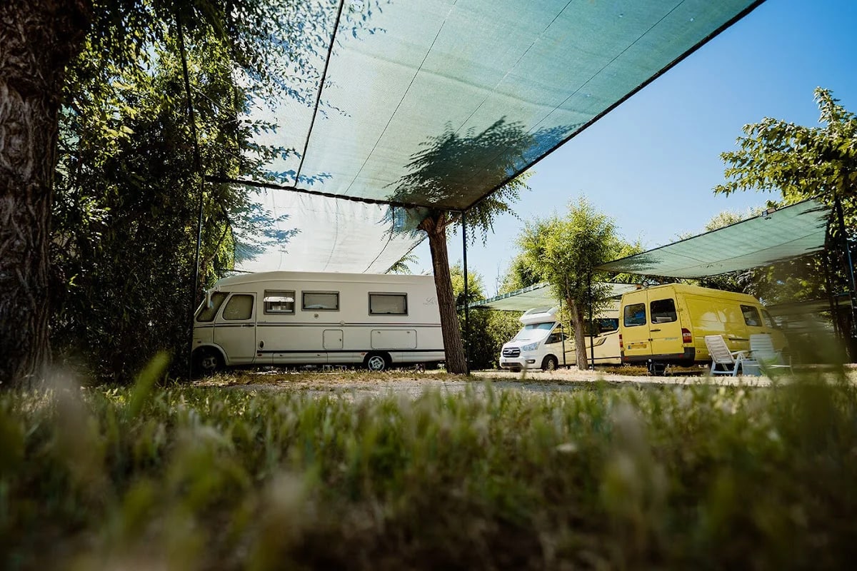 Collvert Camping - Camping en Valencia — camping en València, Valencia, Comunidad Valenciana · 3.6 de 5 (1874 opiniones)