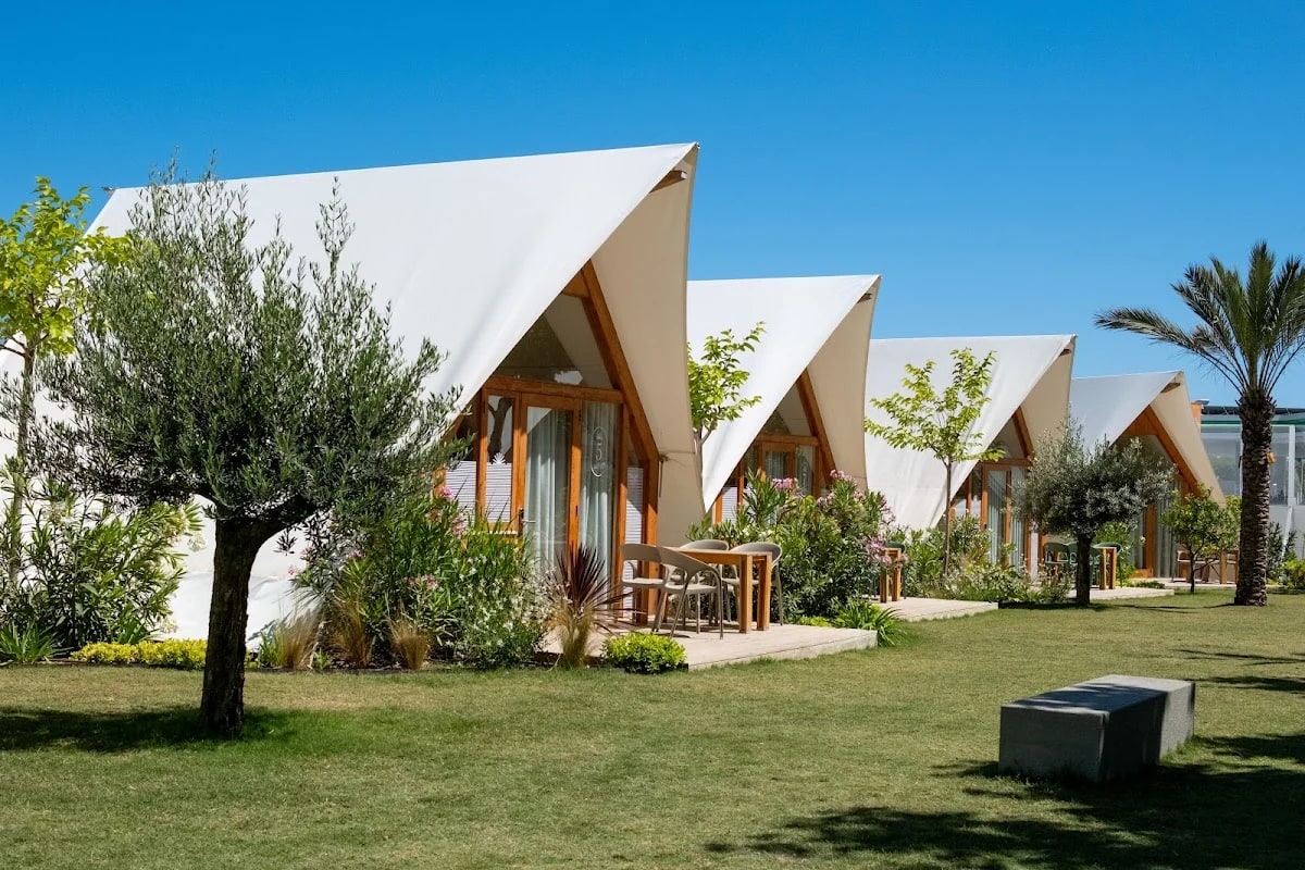 Costa del Sol Glamping Village — camping en Fuengirola, Málaga, Andalucía · 4.3 de 5 (614 opiniones)