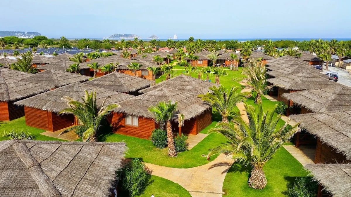 El Delfín Verde Resorts - PLATJA DE PALS — camping en Mas Pinell, Girona, Cataluña · 4.1 de 5 (6028 opiniones)
