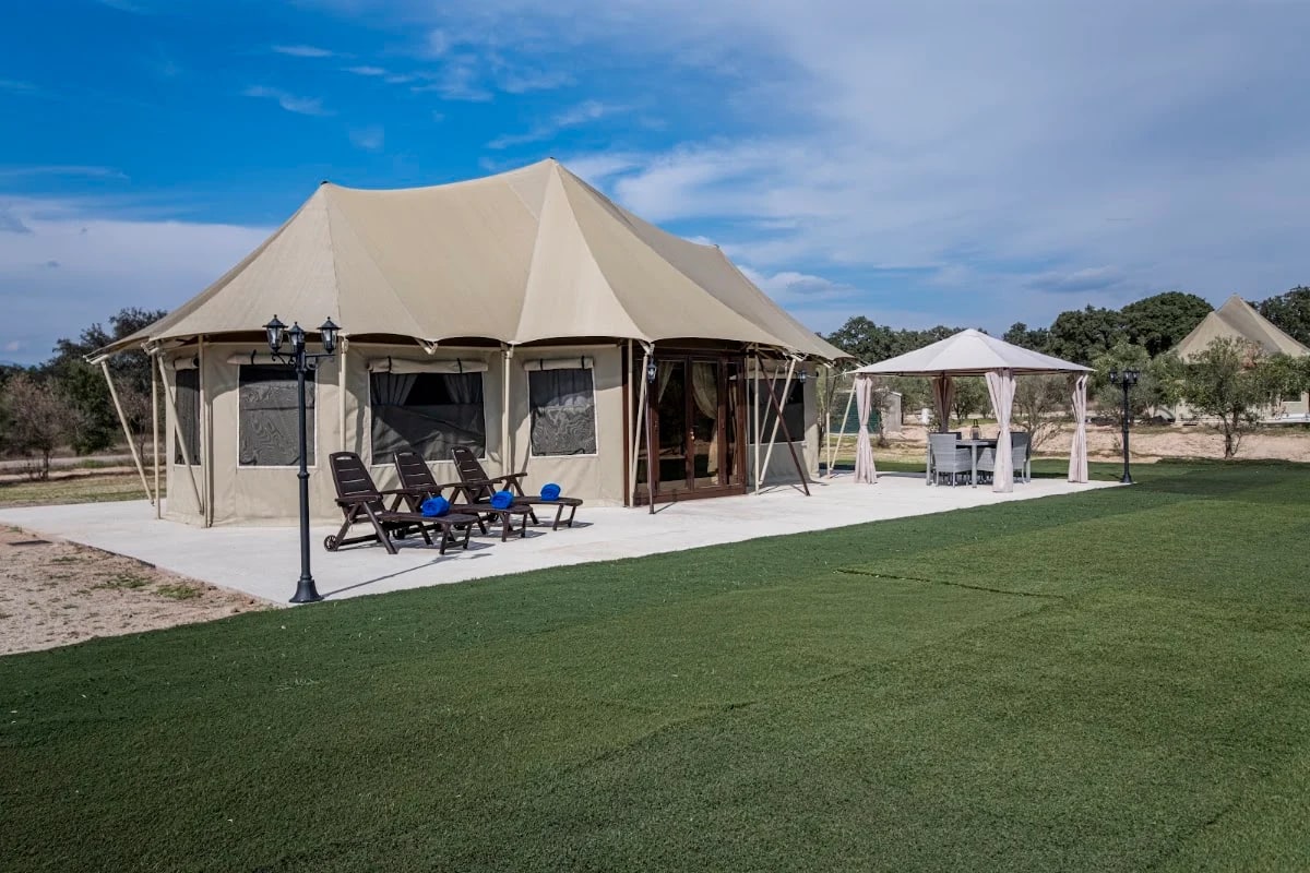 El Toril Glamping Experience — camping en Velada, Toledo, Castilla-La Mancha · 4.4 de 5 (264 opiniones)