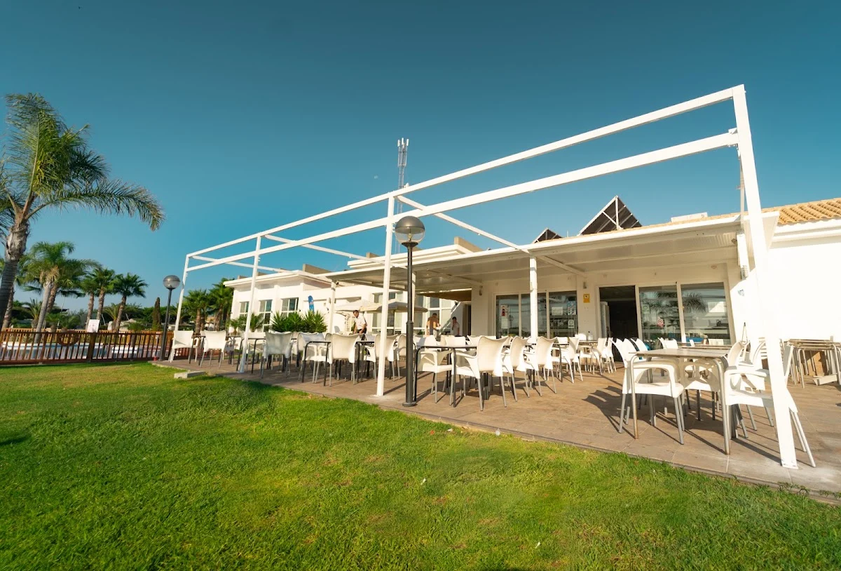 Kampaoh Costa Blanca — camping en Torre de la Horadada, Alicante, Comunidad Valenciana · 4.2 de 5 (283 opiniones)