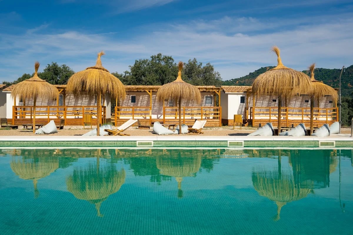 Kampaoh El Pedroso — camping en El Pedroso, Sevilla, Andalucía · 4.2 de 5 (123 opiniones)