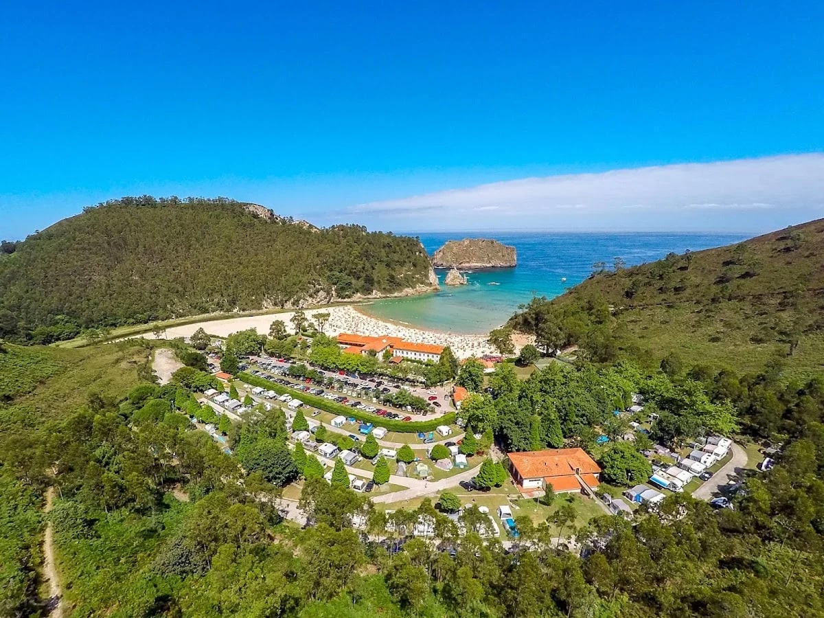 Kampaoh La Franca — camping en La Franca, Asturias, Asturias · 4.4 de 5 (96 opiniones)
