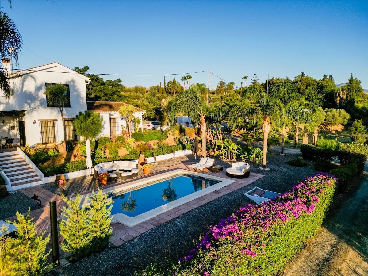 Los Chozones — camping en Alhaurín el Grande, Málaga, Andalucía · 4.6 de 5 (109 opiniones)