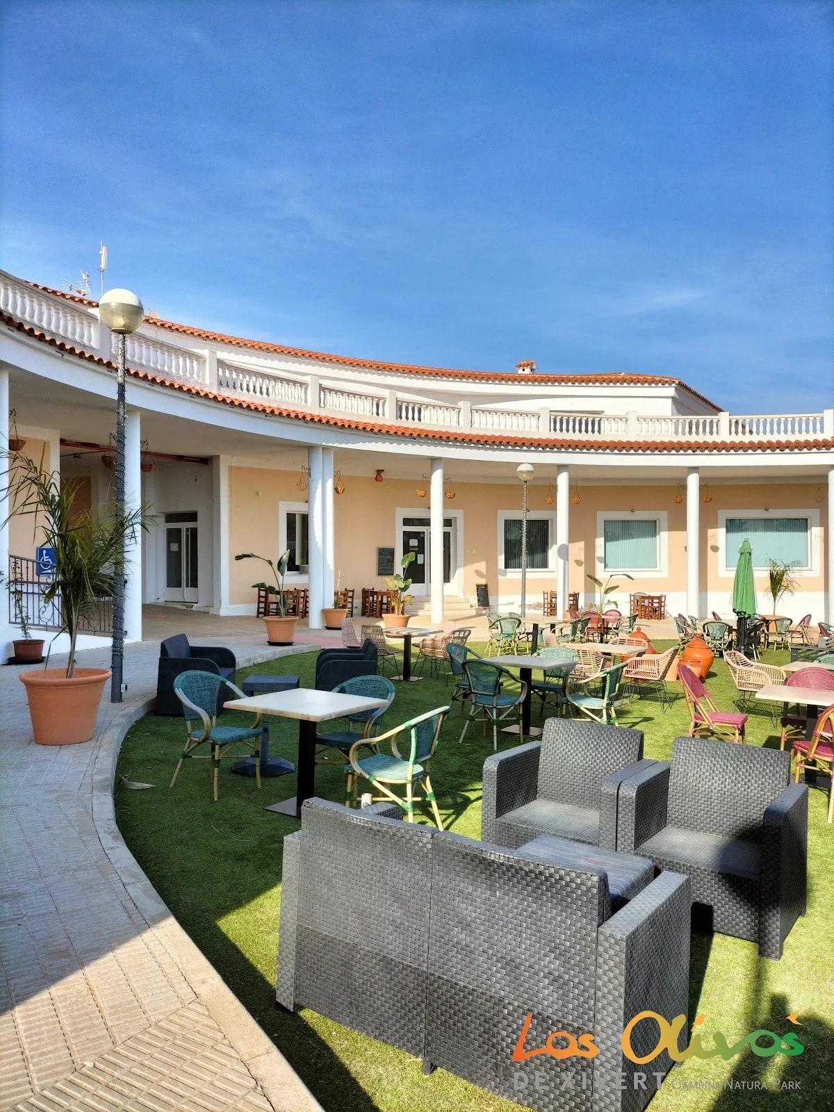 Los Olivos de Xivert - Camping Natura Park — camping en Alcalà de Xivert, Castellón, Comunidad Valenciana · 4.2 de 5 (571 opiniones)